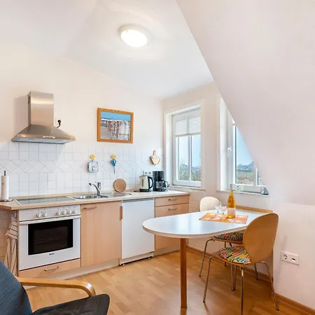 Apartment Ole Post