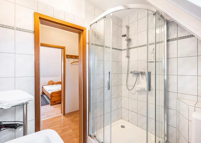 アパート Ole Post *